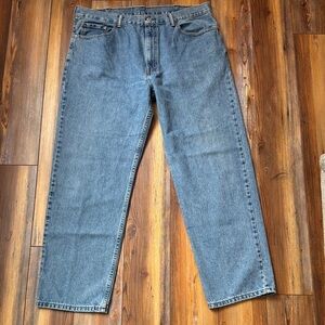 Levi’s 550 Jeans Mens 40x32 Medium Wash Straight Leg Denim
